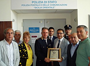 KC Paternò - Consegna targa e riconoscimenti alla Polizia Postale e delle Comunicazioni