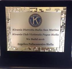 Il KC Biella Victimula Pagus consegna il Premio We Build 2016 alla  