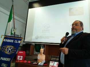 KC Panormo - Corso su tecniche di primo soccorso e uso del defibrillatore per gli allievi di un istituto tecnico nautico di Palermo