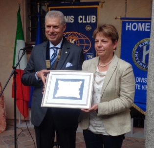 KC Vercelli - Consegna del premio “We Build” all’Associazione Amici della Via Francigena