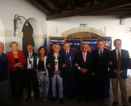KC Ragusa - Passaggio della campana tra i presidenti e delle Insegne tra i Luogotenenti Governatore della Divisione 3 Sicilia