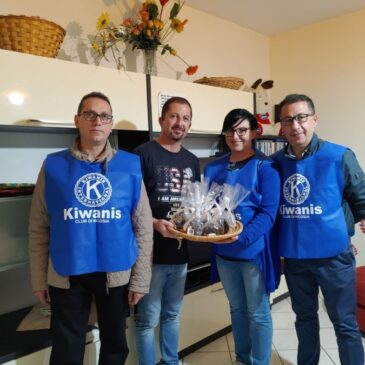 KC Nicosia – Dolcetti per i bambini delle comunità per minori e della Caritas