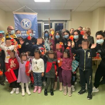 KC Chieti Pescara “G.D’Annunzio” – La Befana Kiwanis per i bimbi della Diabetologia Pediatrica del Policlinico S.S. Annunziata di Chieti