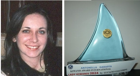 L’Award Lady Kiwanis 2023-24 assegnato dal Chair distrettuale Luciano Giacomini ad Antonella Cafarelli