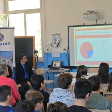 KC Foligno – Incontro a scuola per la prevenzione dei rischi del fumo