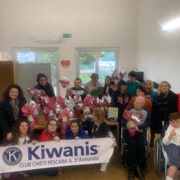 KC Chieti Pescara “G. D’Annunzio” – Dono di Uova Kiwanis all’Associazione Orizzonte