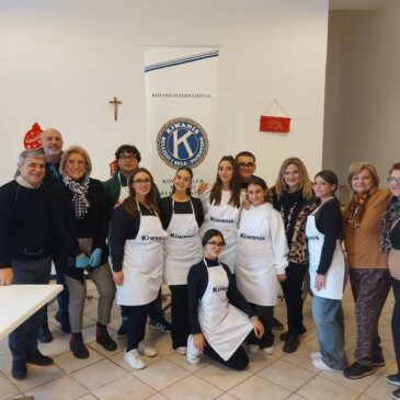 KC Bellizzi Sele Picentino e Key Club – “Servita” presso la Mensa dei Poveri di Battipag