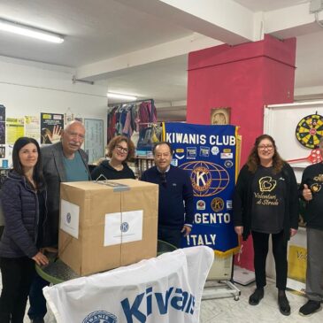 KC Agrigento – Donazione  delle Uova di Pasqua all’organizzazione umanitaria “Volontari di Strada “operante in Agrigento