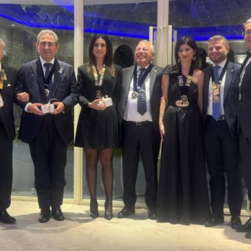 K eClub Junior Italia – Consegna dei distintivi ai soci di Reggio Calabria