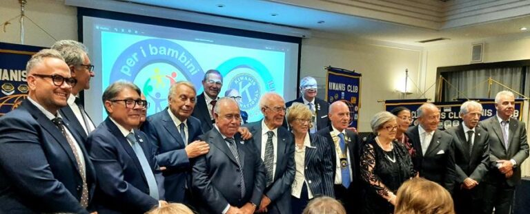 Div.3 Sicilia Sud Est e KC Lentini – Passaggio delle Insegne tra i Lgt. Governatore e della Campana nel club